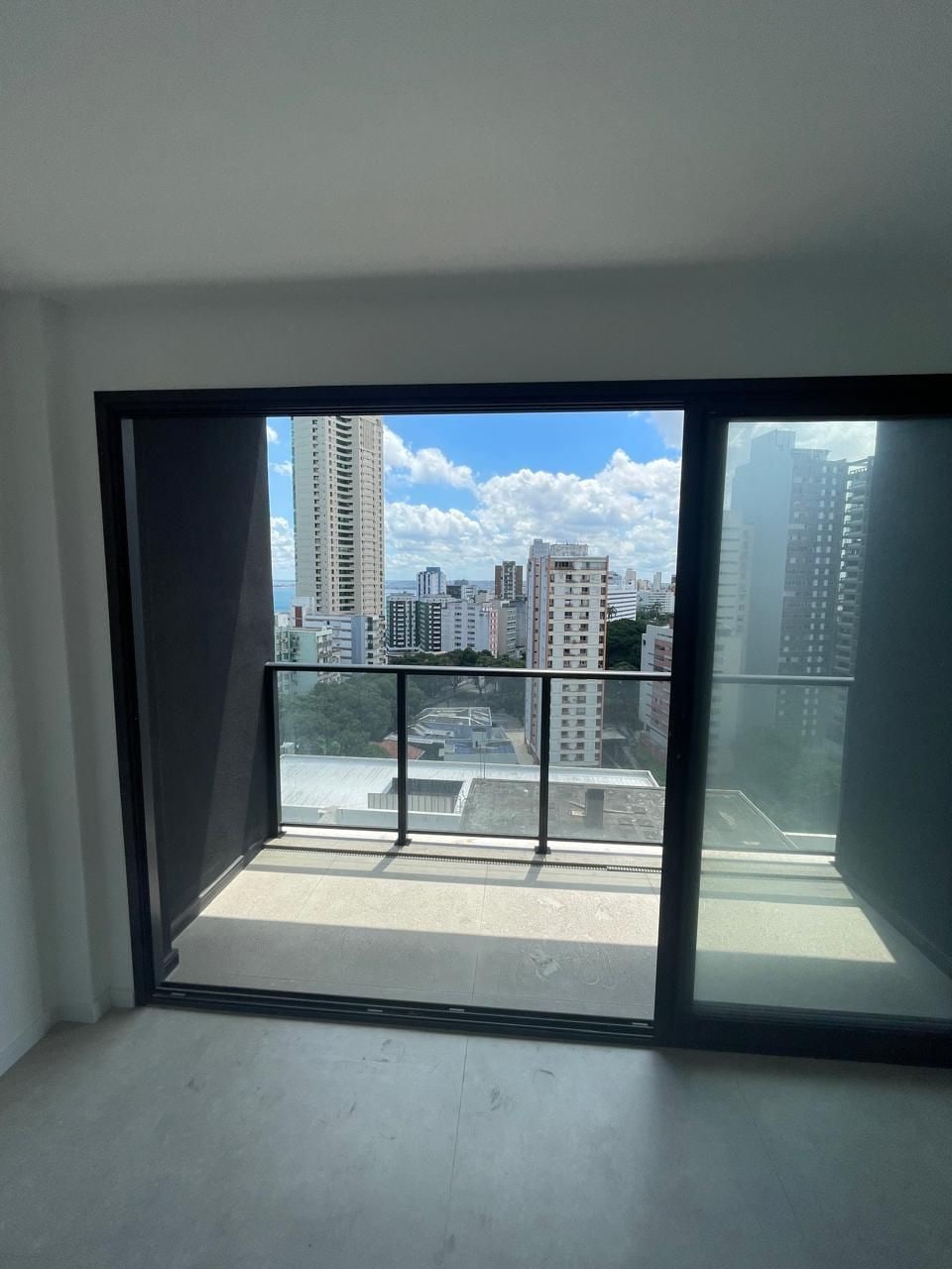 Alieve — Studio Exclusivo no Corredor da Vitória