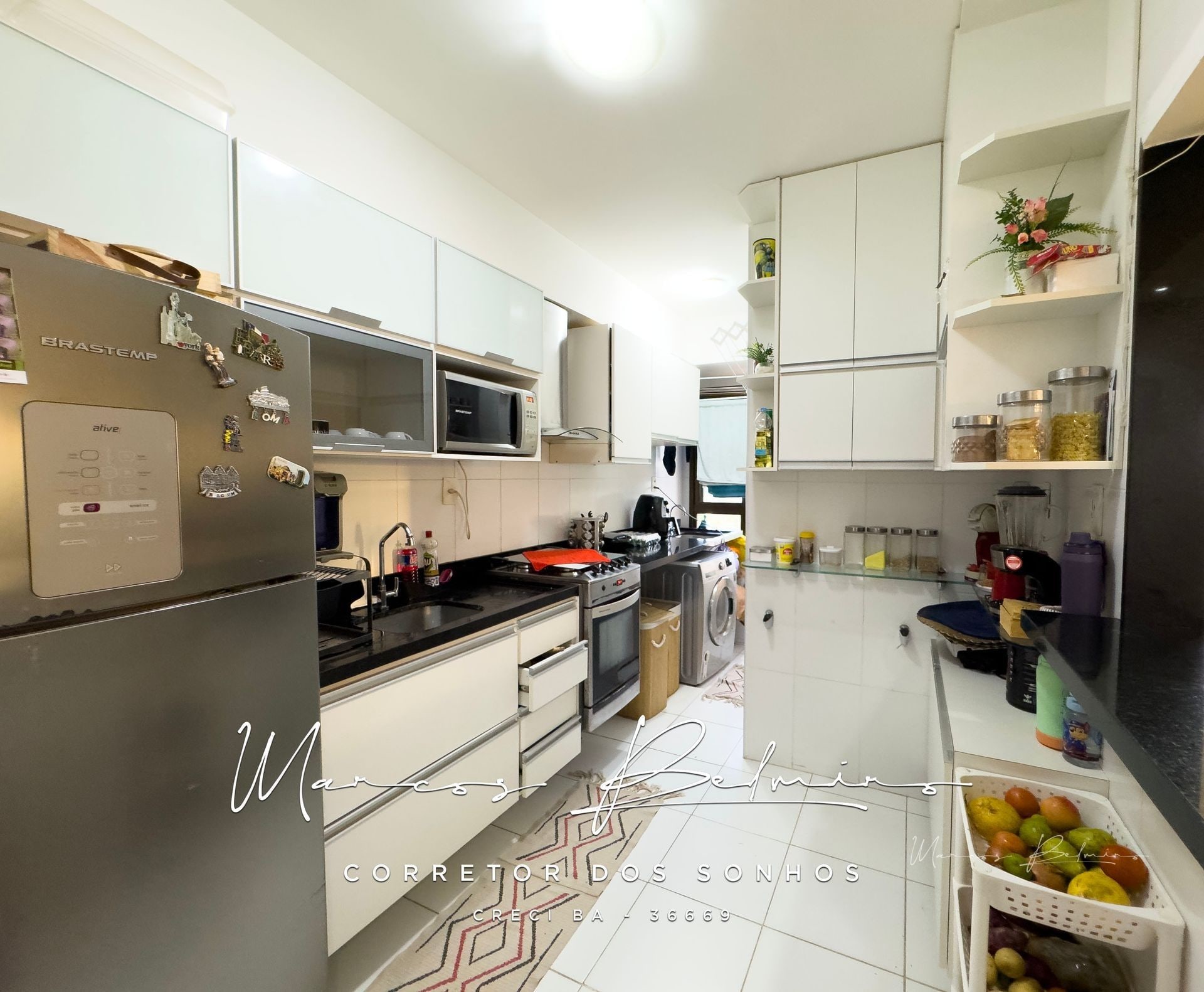 Apartamento 3/4 no Stupendo Piatã com vista mar