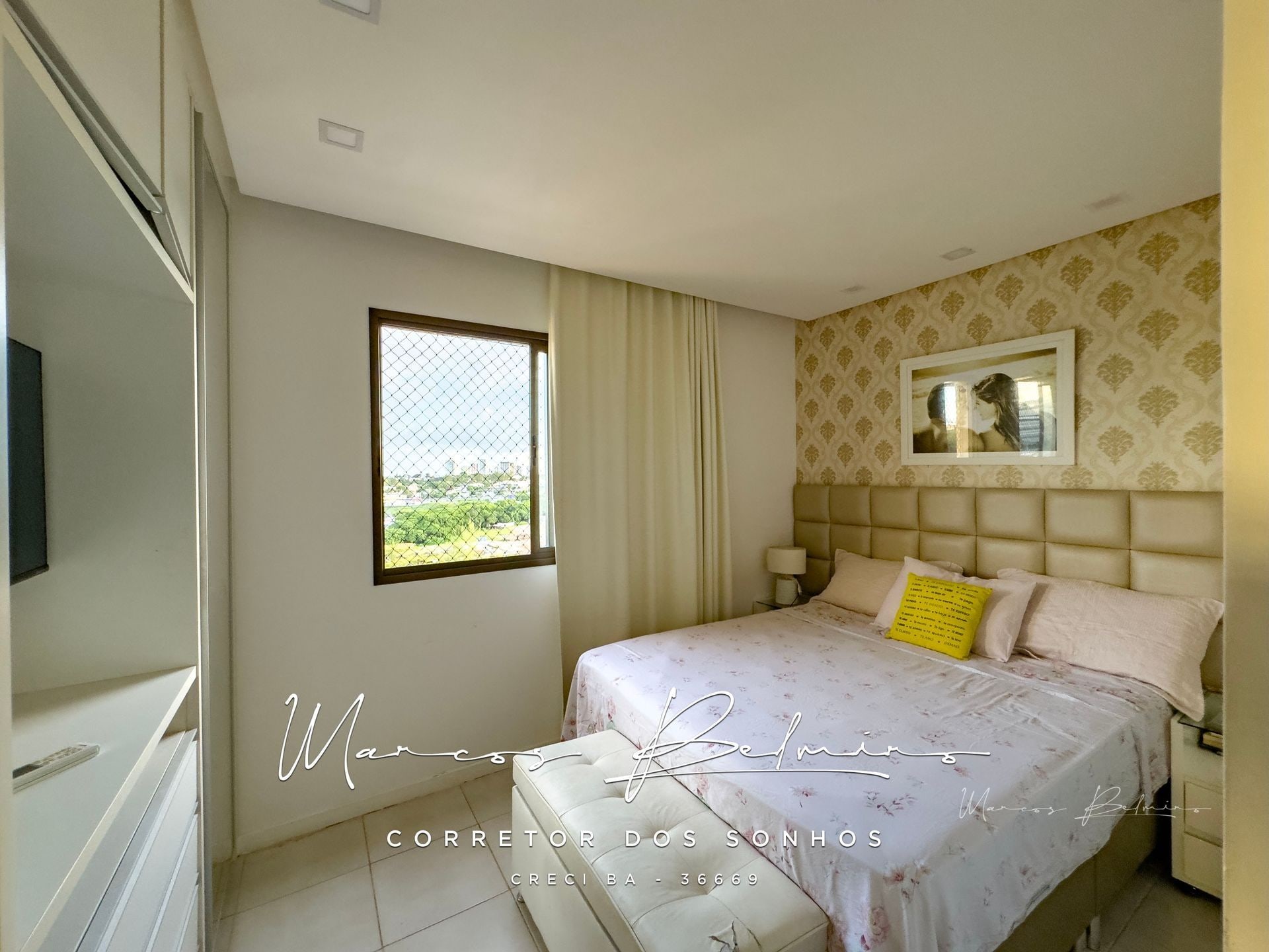 Apartamento 3/4 no Stupendo Piatã com vista mar